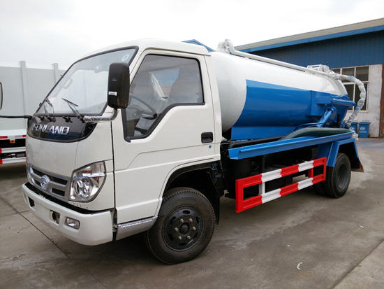 福田時代4方吸污車