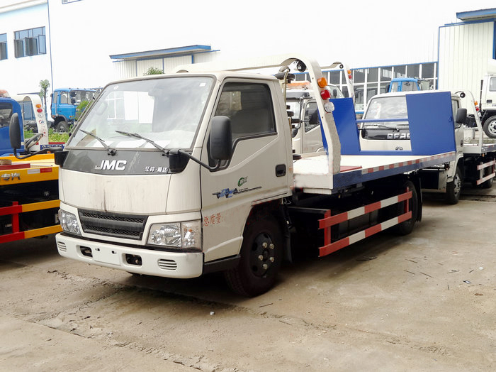 江鈴順達(dá)藍(lán)牌一拖二清障車(chē)